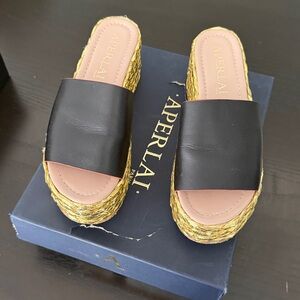⭐️🌴In box APERLAI Paris Platform Sandals